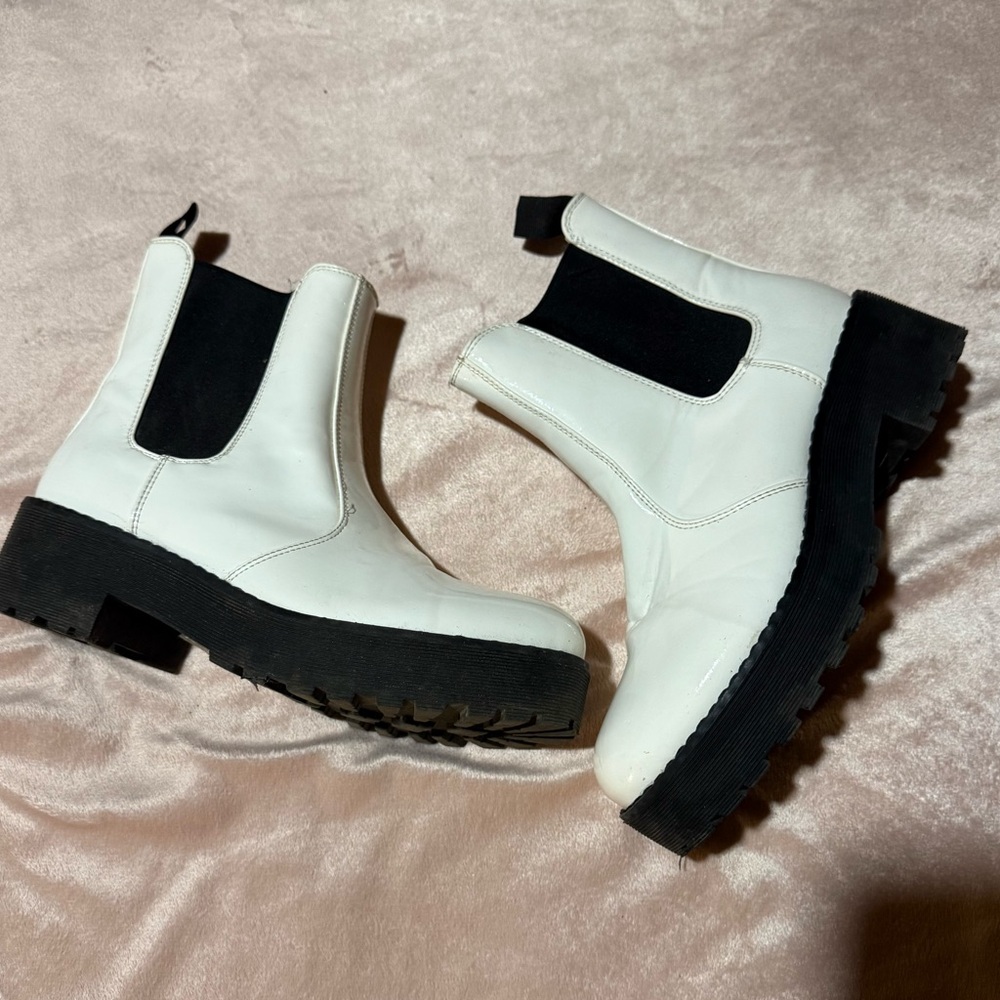 Dirty Laundry Chunky Boot